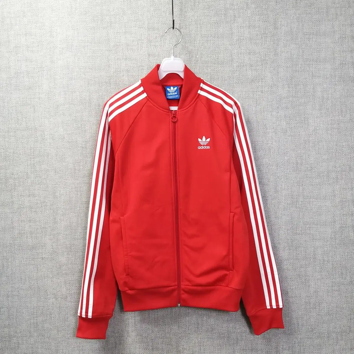 【雷市場（ポンジャン）商品韓国直送】 6f adidas(アディダス) レッド スーパースター キモトラックトップ メンズ 95