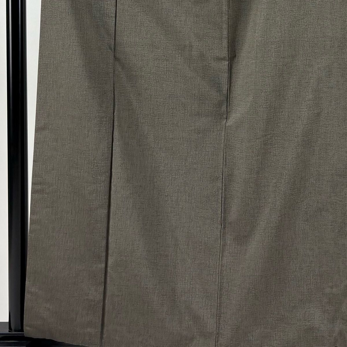 小紋 身丈160cm 裄丈67cm M 袷 証紙 幾何学 屋久杉染 茶緑色 正絹 名品