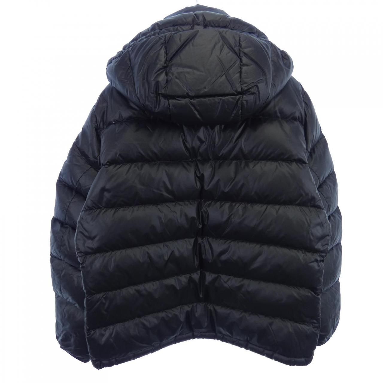 【 美品PRADA ダウンベスト 黒 : XL, 54】 現地価格セール アウトレット M PRADA(プラダ) ダウンベスト(メンズ