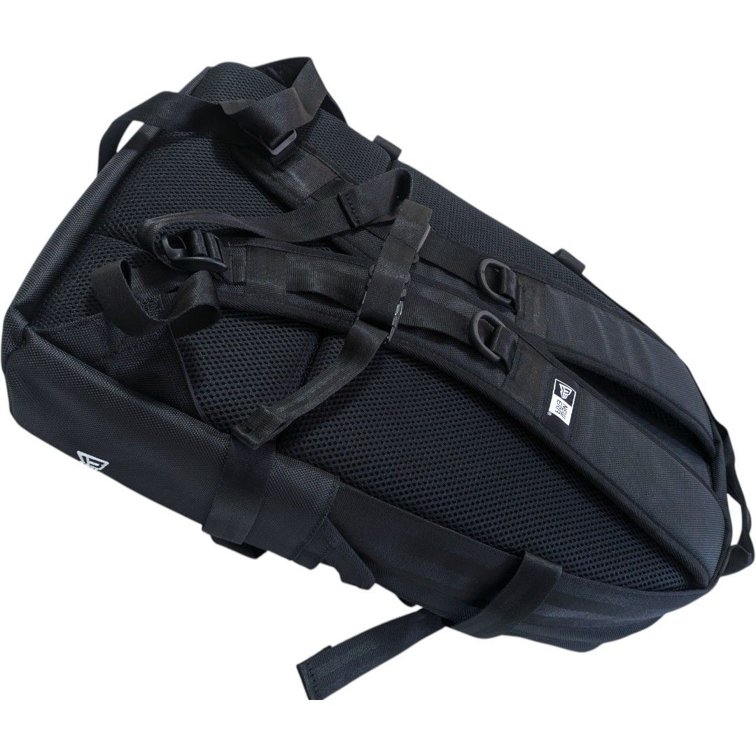 ニューエラ カービィ キャリアパック 35L 星のカービィ」×「NEW ERA