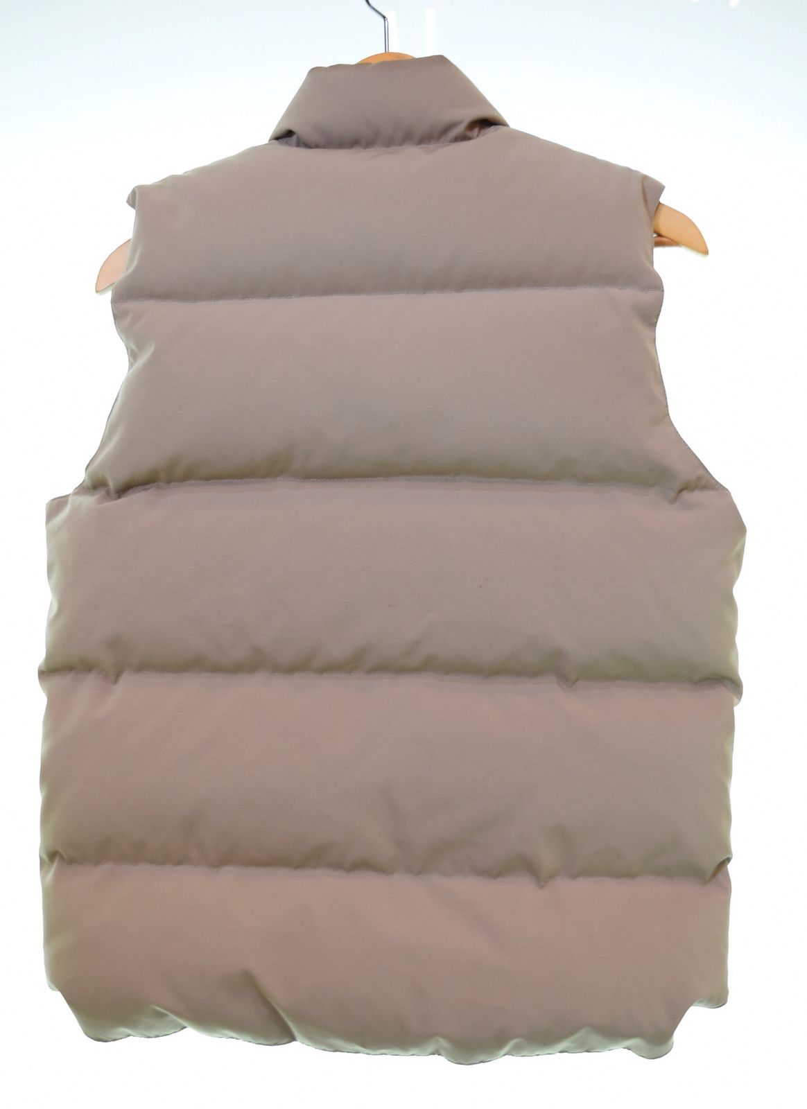 カナダグース CANADA GOOSE WINDSOR VEST ウィンザー ジップアップ ダウンベスト 4131JM ベスト ベージュ Sサイズ 103MT-3042