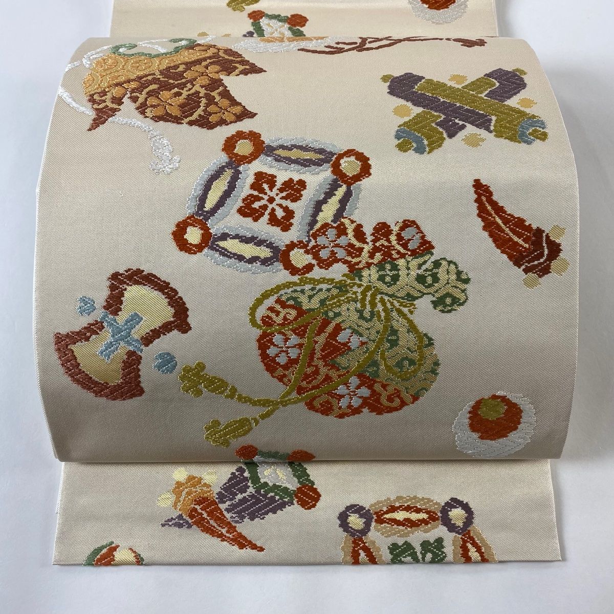【新品】あふり付き手提げ（大） 狩猟紋錦　ベージュ　川島織物 文様特集 天平狩猟文錦（てんぴょうしゅりょうもんにしき