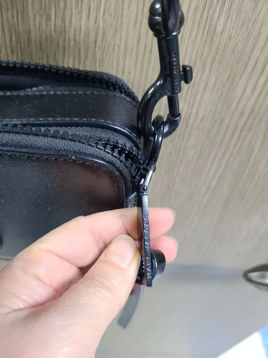 マークジェイコブス ブラック スナップショット クロスバッグ NICORILABO_COM