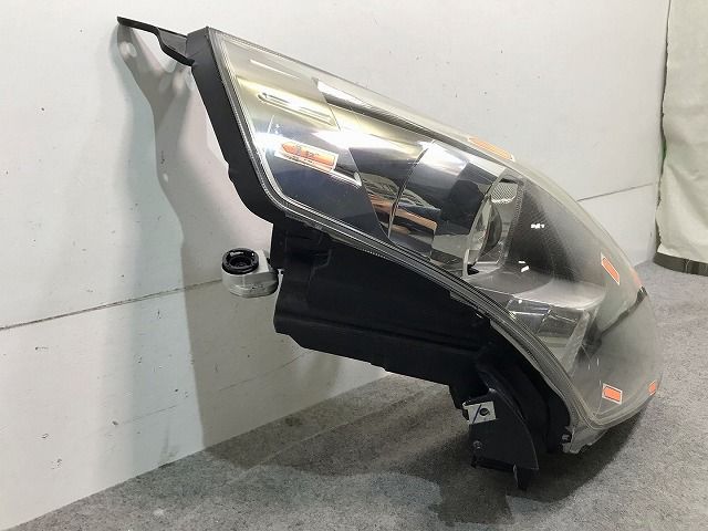MPV LY3P 純正 右ヘッドライト/ランプ キセノン HID レベライザー