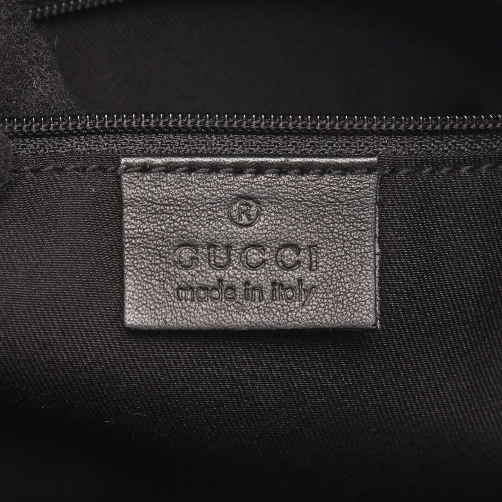 美品/希少色 グッチ GG キャンバス ボディバッグ レザー ブラック 総柄 グッチ GUCCI ショルダーバッグ GGキャンバス 190248 ブラック