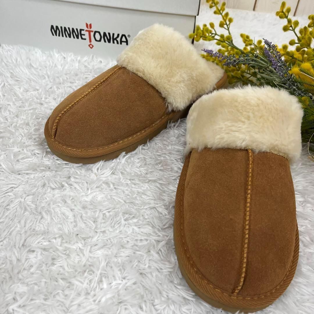 ミネトンカ チェスニー スカッフ サボ シューズ ボア 24cm