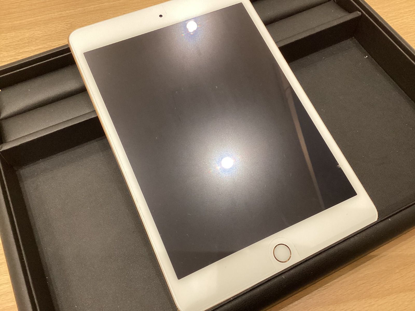 ipad mini4 32GB セルラーモデル　美品　完動品 Amazon.co.jp: 【整備済み品】 Apple iPad mini 4 Wi-Fi +