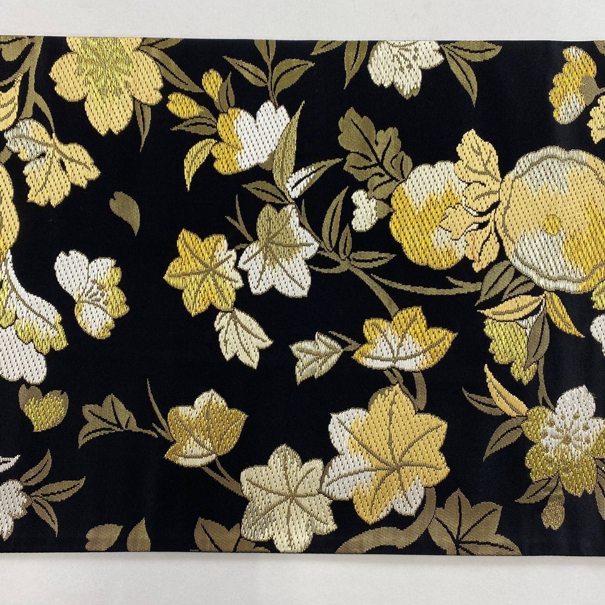 袋帯 美品 秀品 菊 桜 金銀糸 箔 黒 六通 正絹 【中古】 - メルカリ