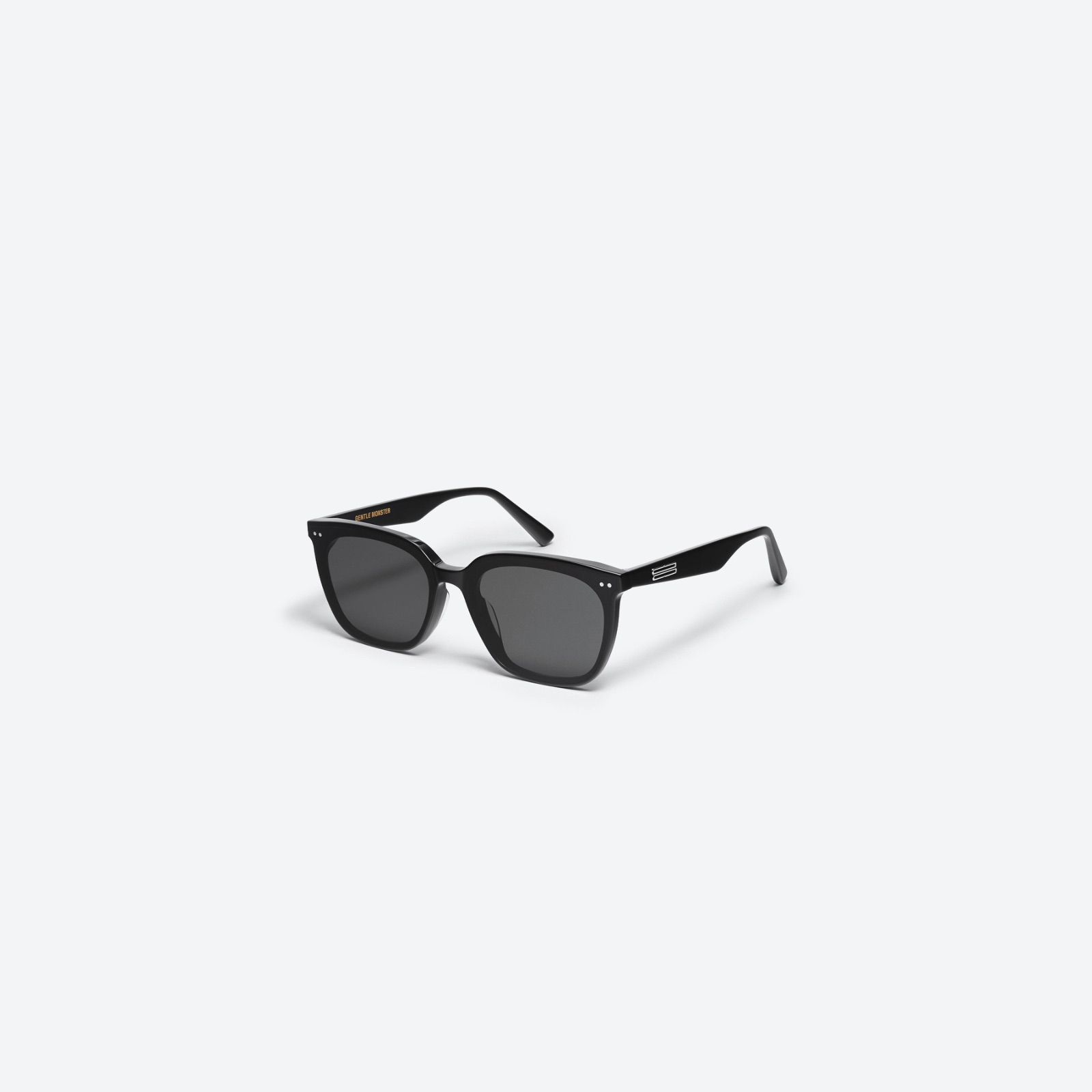GENTLE MONSTER HEIZER-G1 値下げ交渉可能 Gentle Monster: Heizer G1 Sunglasses (Gray) | DSMNY E-SHOP