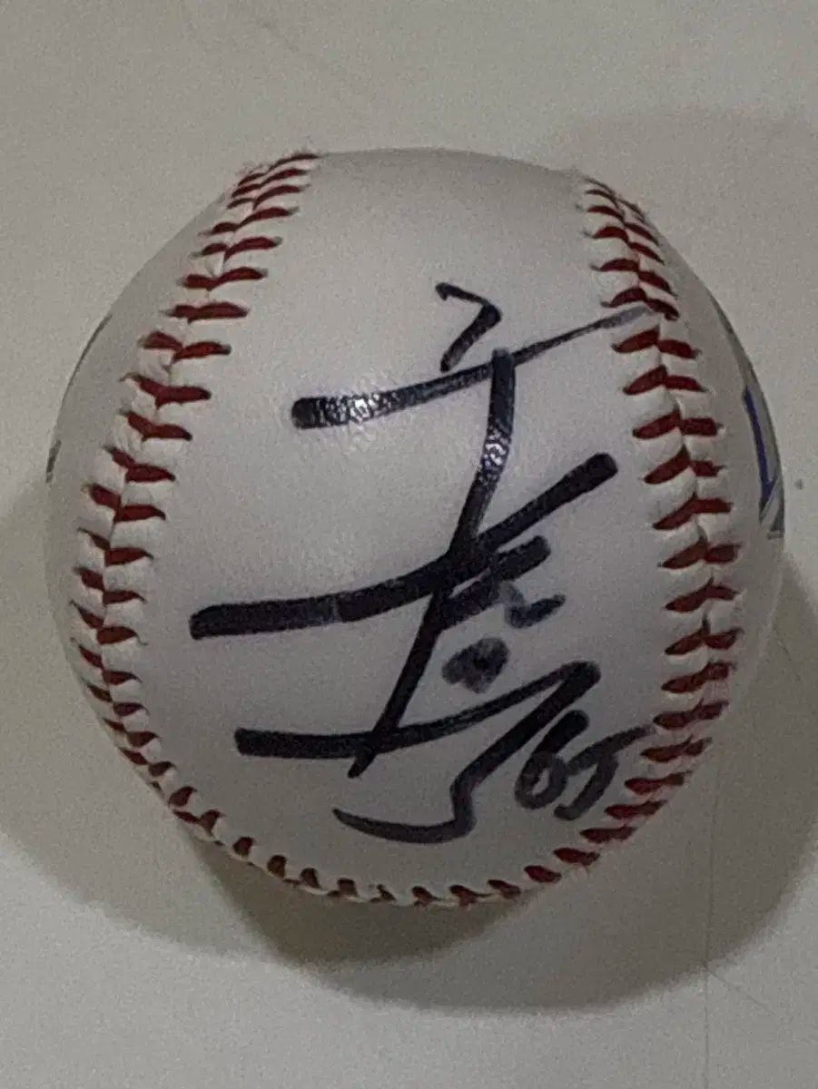 2017 具 滋昱₍ク ジャウク 65 回 サインボール 8 一年前