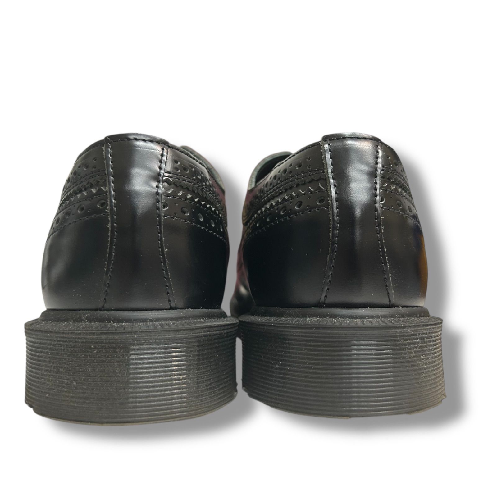 Dr.martens MADE IN ENGLAND 3989 BROUGUE SHOE BLACK SMOOTH