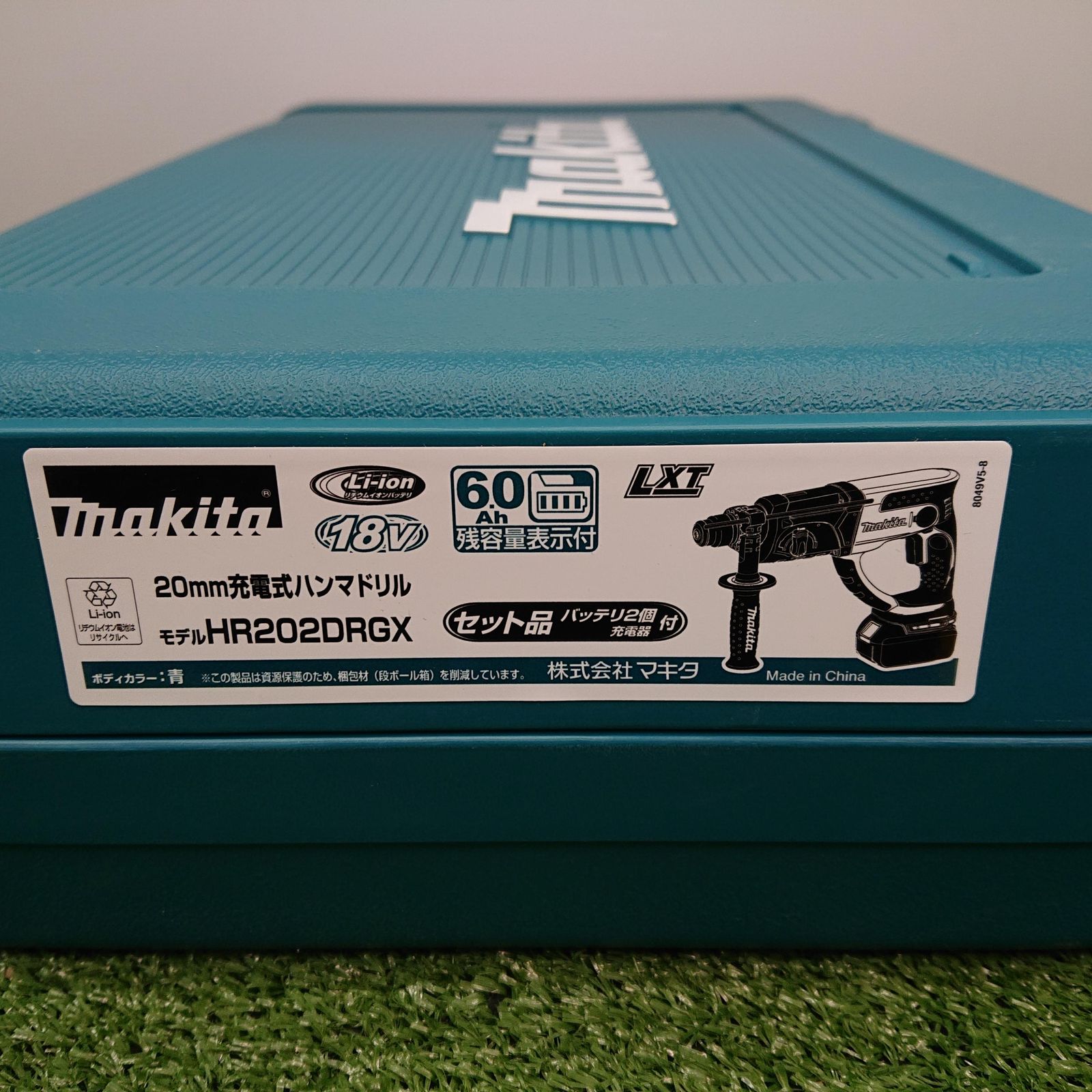 18V