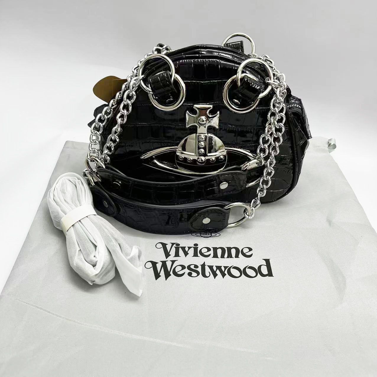 Vivienne westwood ヴィヴィアンウエストウッド ショルダーバッグ - メルカリ