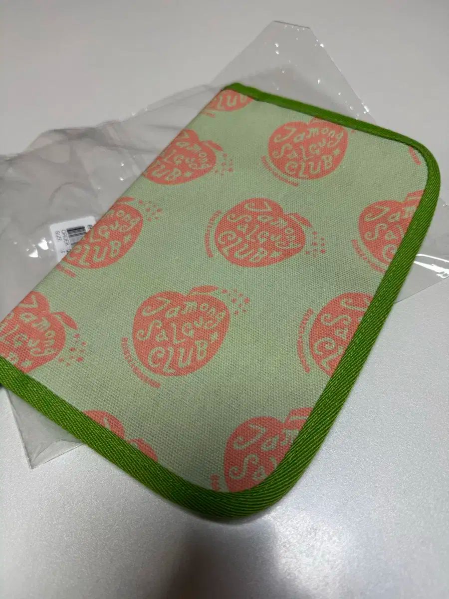 漢路へ ビーカー グレープフルーツアプリコットクラブ ブックカバー 開封商品