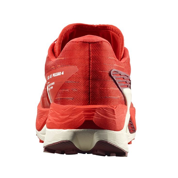 ランニングシューズ