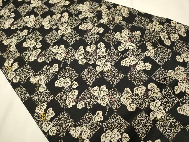 平和屋着物○九寸名古屋帯 唐織 市松葡萄蔦の葉文 正絹 逸品