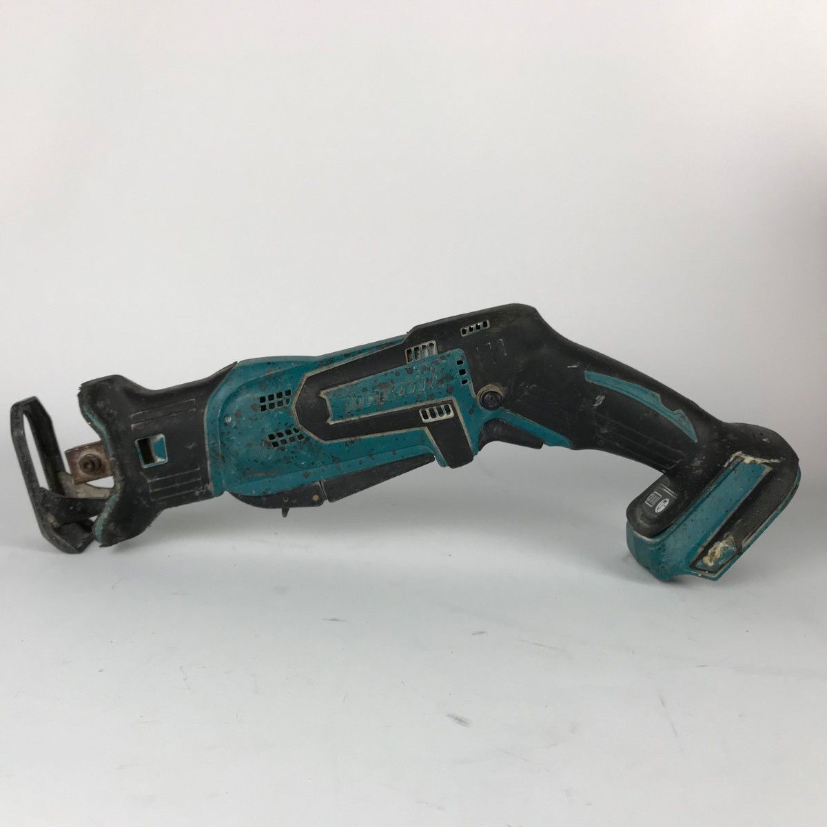 MAKITA マキタ レシプロソー コードレス JR184D