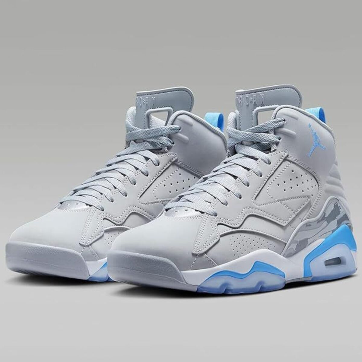 ナイキ　ジャンプマン　MVP NIKE JUMPMAN MVP ナイキ] ジャンプマン MVP [JUMPMAN MVP] ウルフグレー/ホワイト