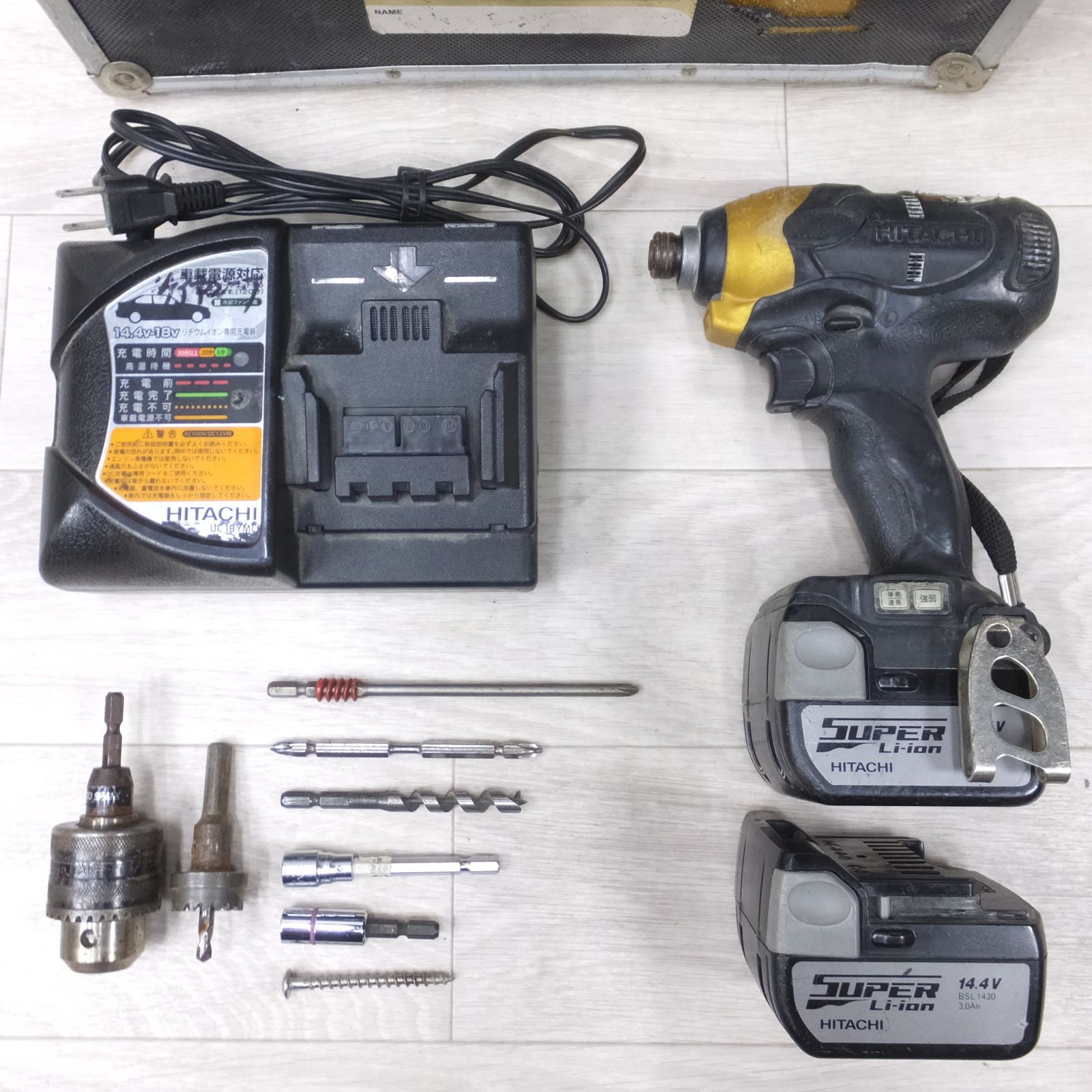 HITACHI コードレスインパクトドライバー コードレスインパクトドライバ 14.4v バッテリー2個付きHITACHI 【公式