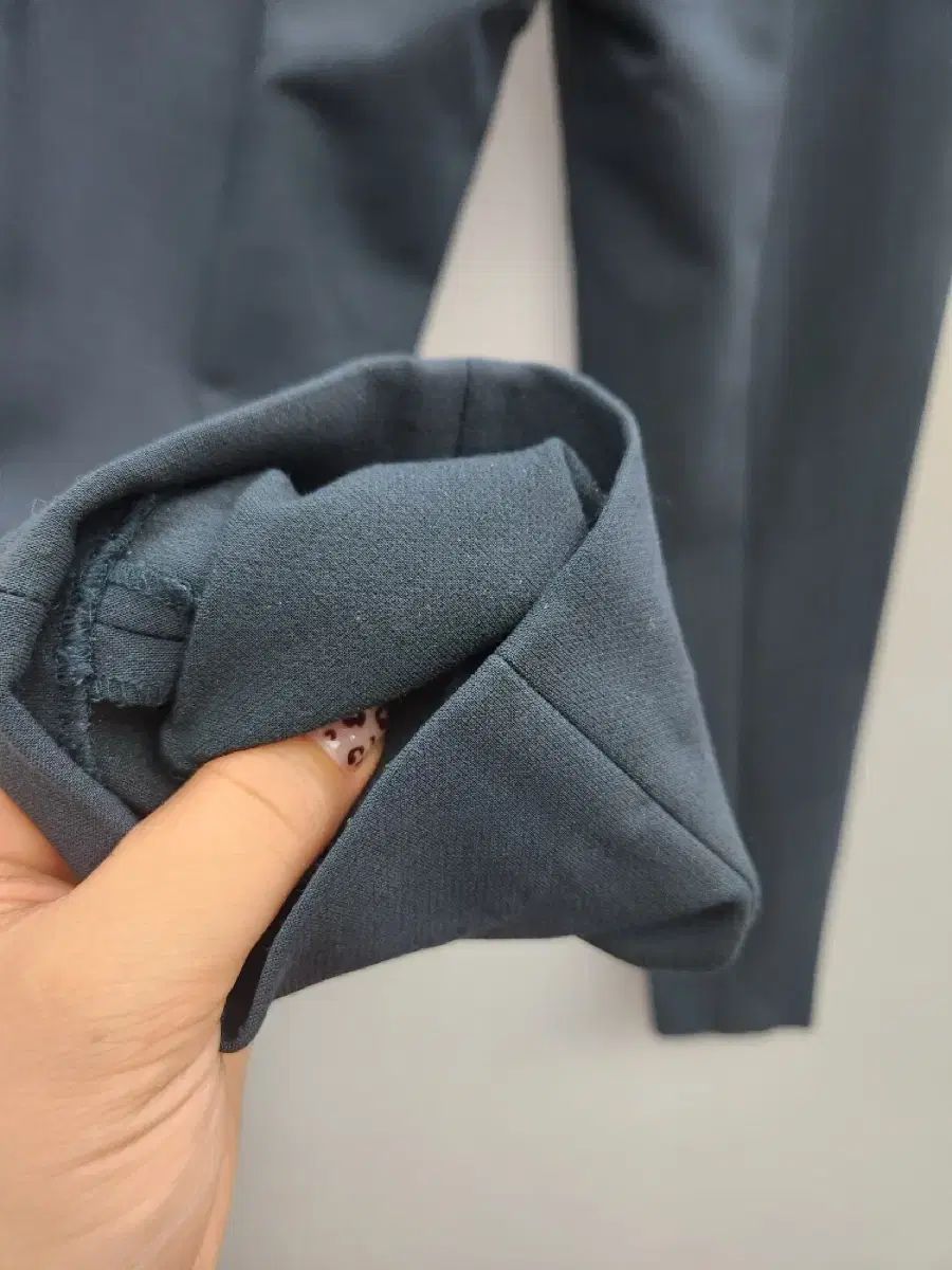 スラックス ズボン