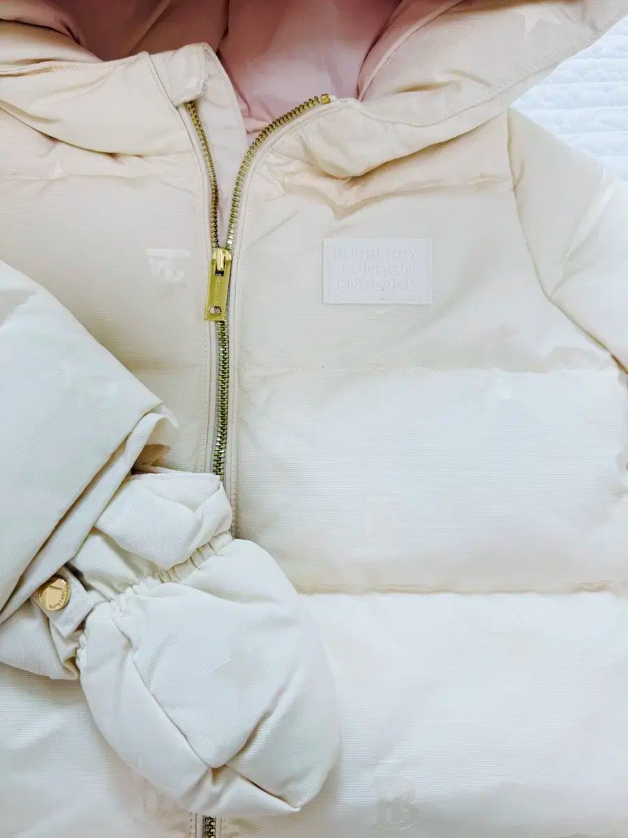 ベビー パッド入り宇宙服
