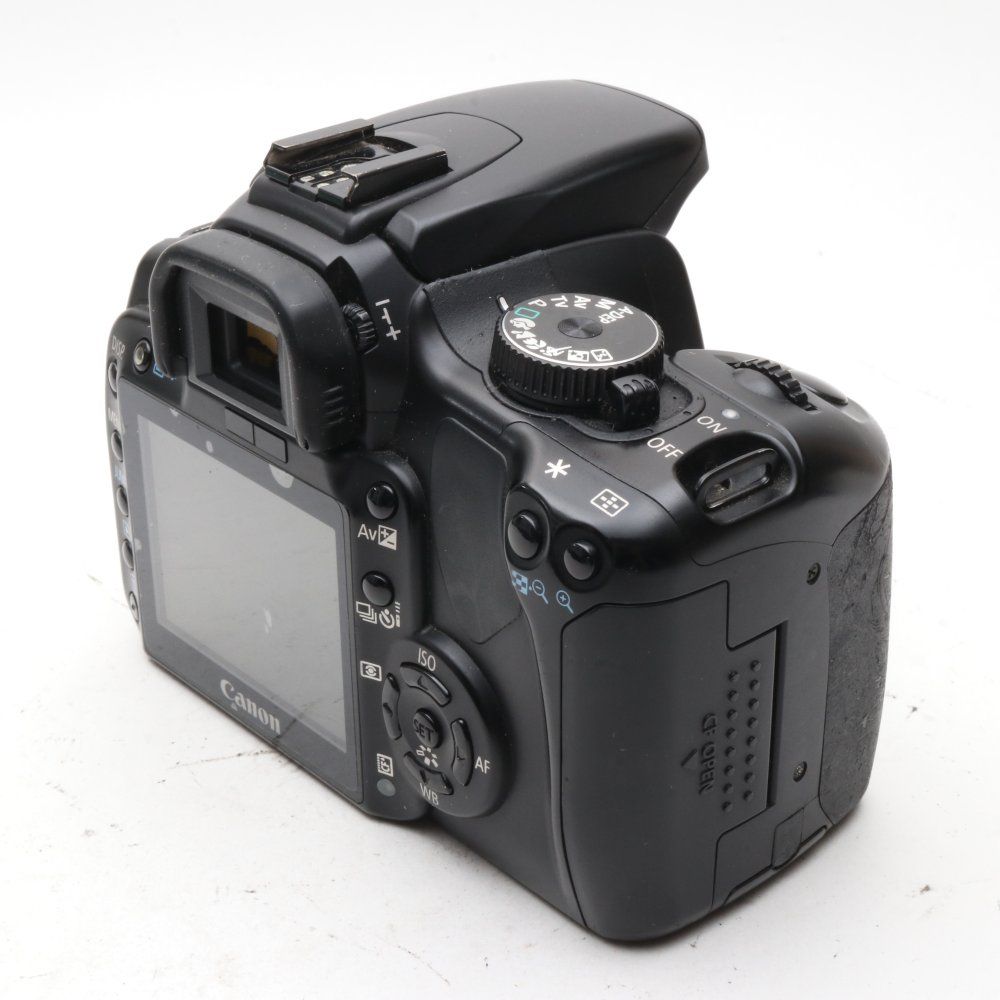 箱付きCanon EOS Kiss X90 デジタル一眼レフ | Canon