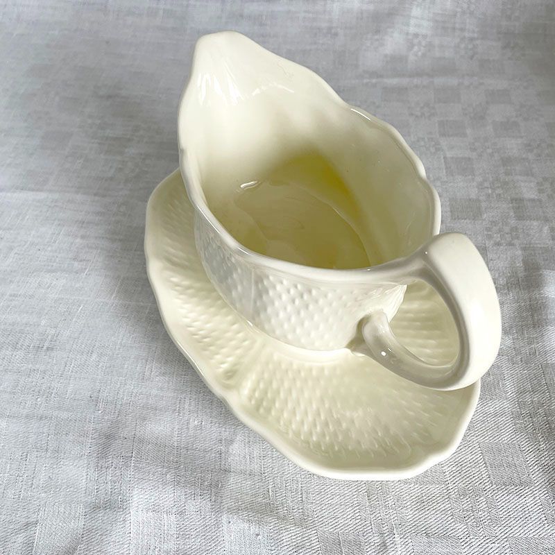 ソーシエール GIEN パニエ模様 現行新品 ジアン ソーシエール GIEN オフホワイト パニエ模様 現行新品 ジアン 19twd65