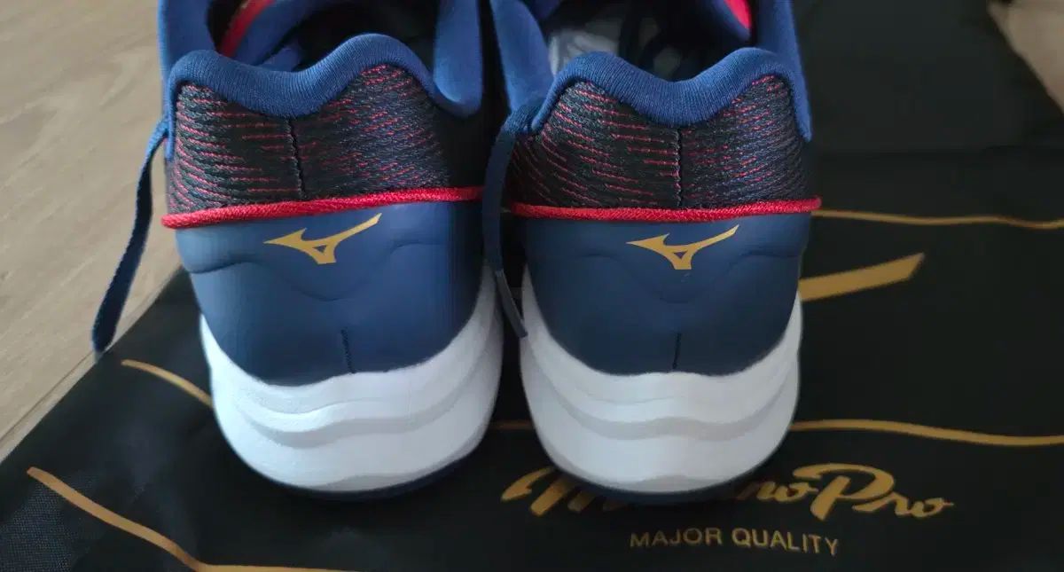 ウェーブ 人工芝