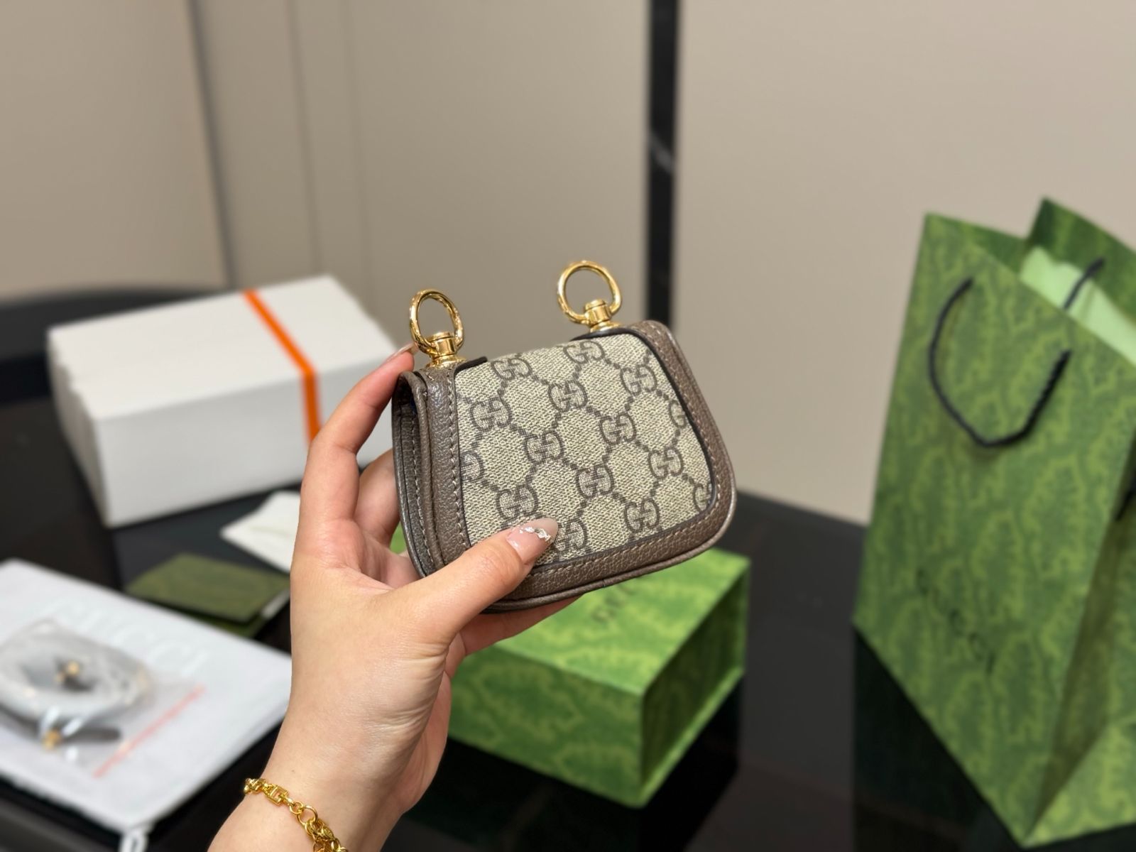 今日特価】Gucci Blondie ショルダーバッグ（12.9cm）-WTO輸入1