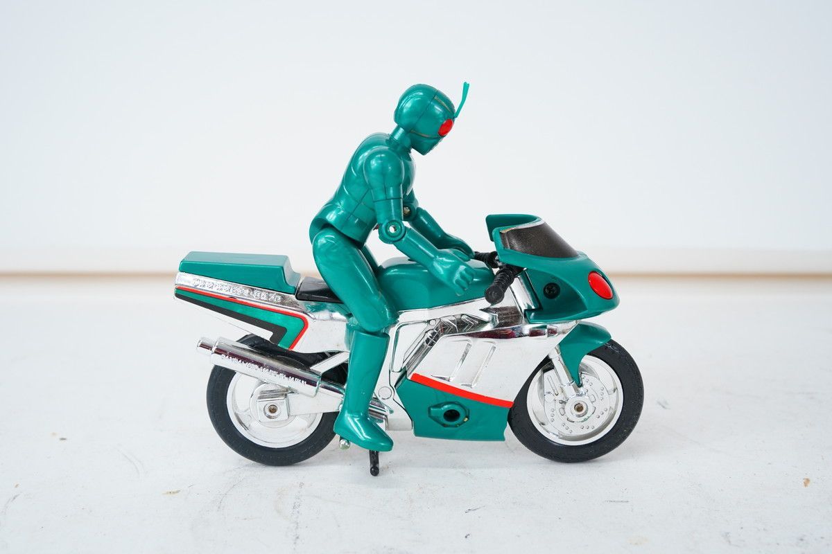 7.510 △ 仮面ライダーZO プラデラ Zプリンガー - メルカリ