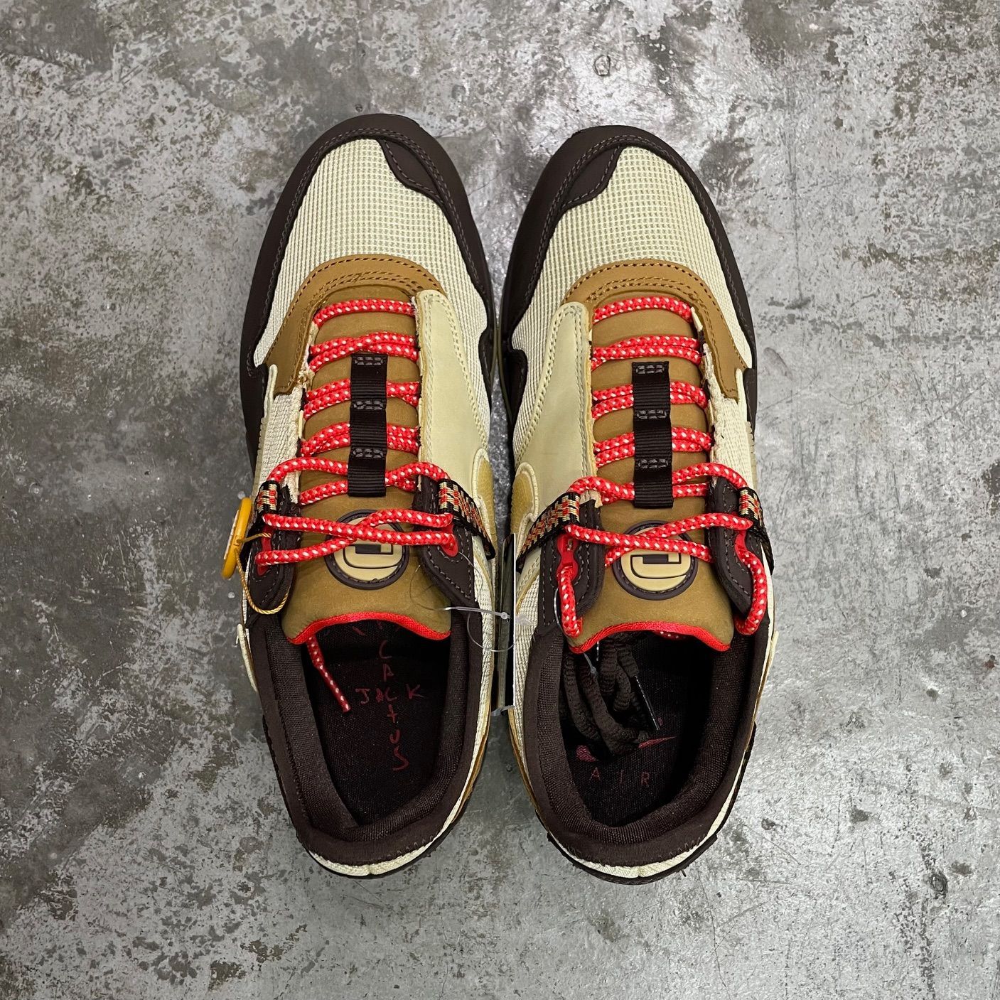 国内正規 新品 Travis Scott NIKE Air Max 1 CACT.US Brown DO9392-200 