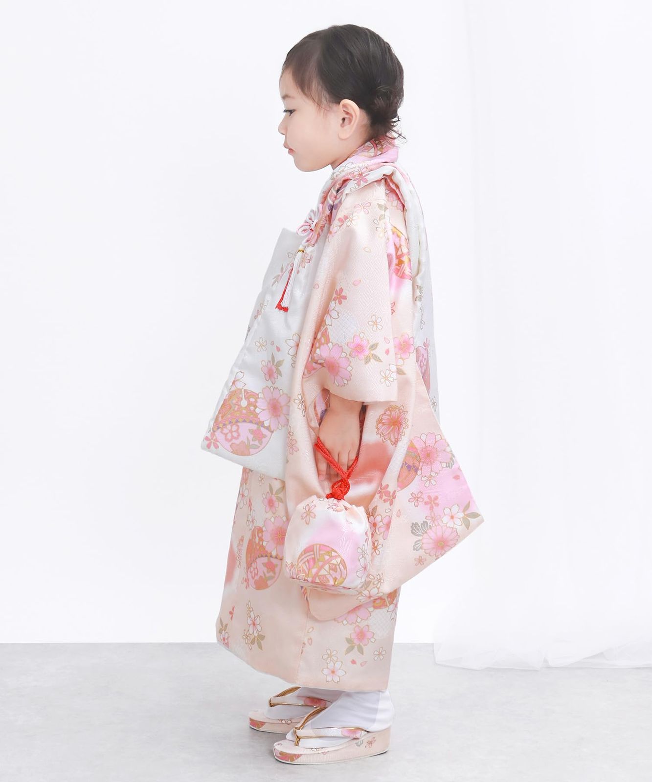 KYOETSU キョウエツ 七五三 3歳 女の子 着物 セット 被布 小物 フルセット 754 くすみ B 7.霞橙の鞠幻想