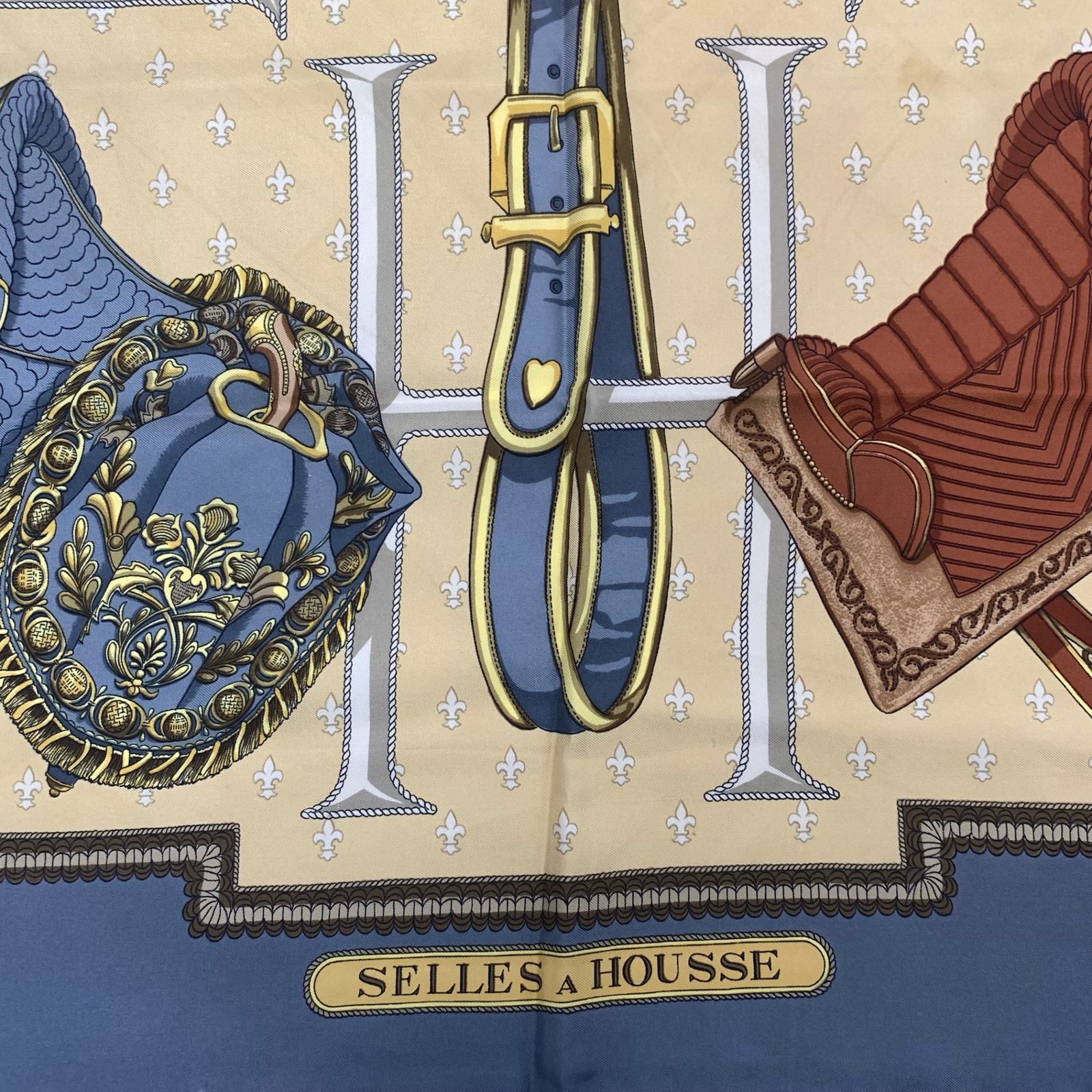 シルク・エルメススカーフ・馬具のデザイン・SELLES A HOUSSE シルク・エルメススカーフ・馬具のデザイン・SELLES A HOUSSE