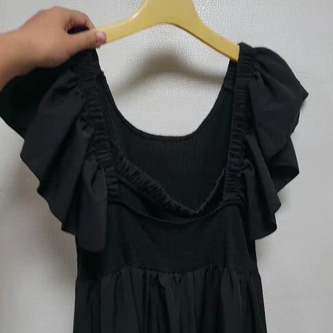 黒 バックレス ロング ワンピース フリル デザイン