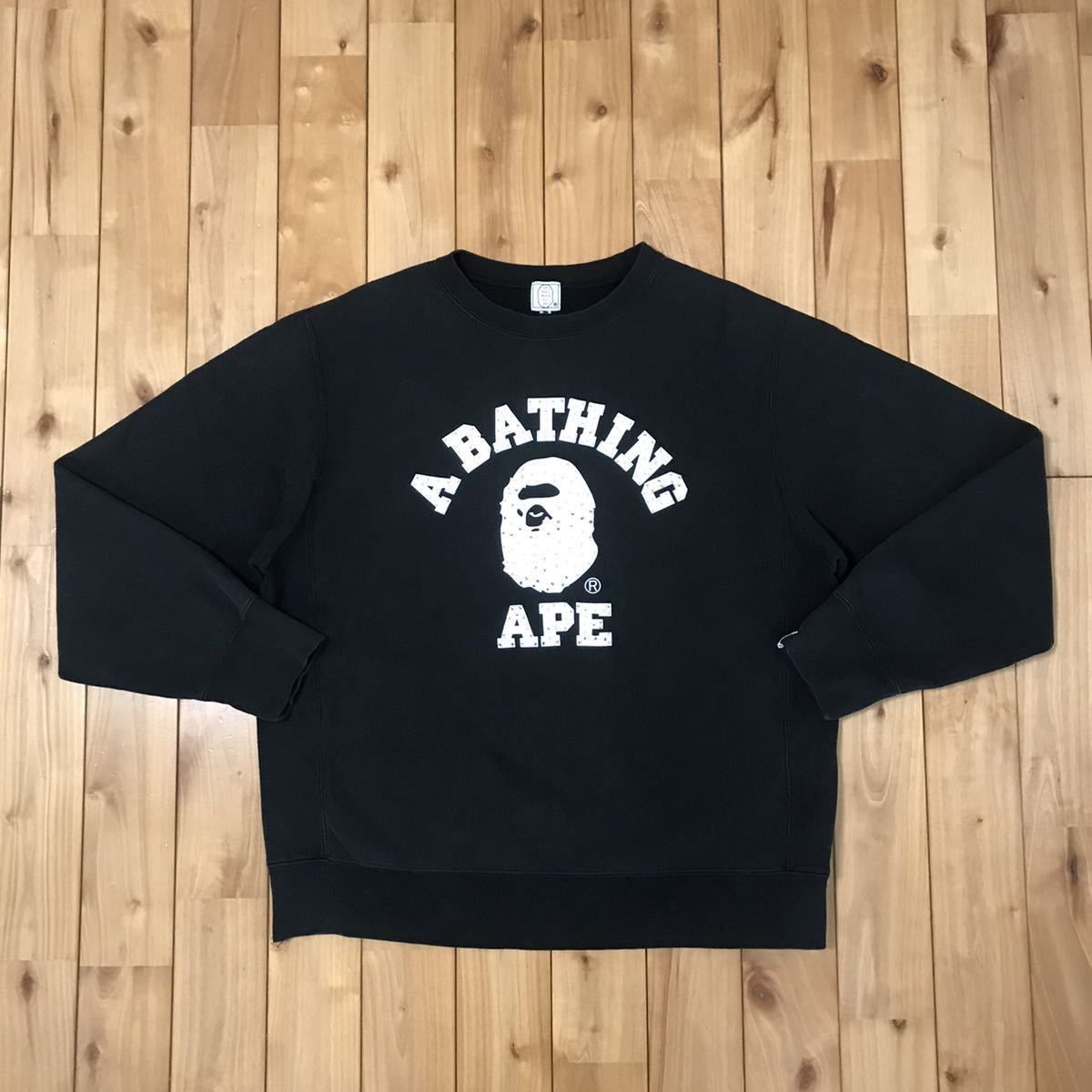 本物 スワロフスキー カレッジロゴ スウェット BAPE ape ベイプ エイプ