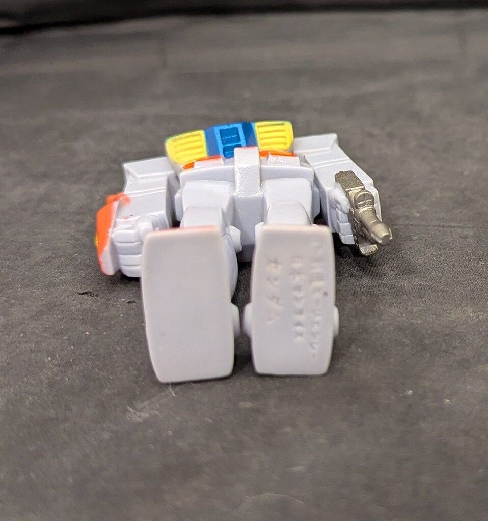 クローバー ガンダム ミニサイズ グレー成型/130㎜ 130mm - メルカリ