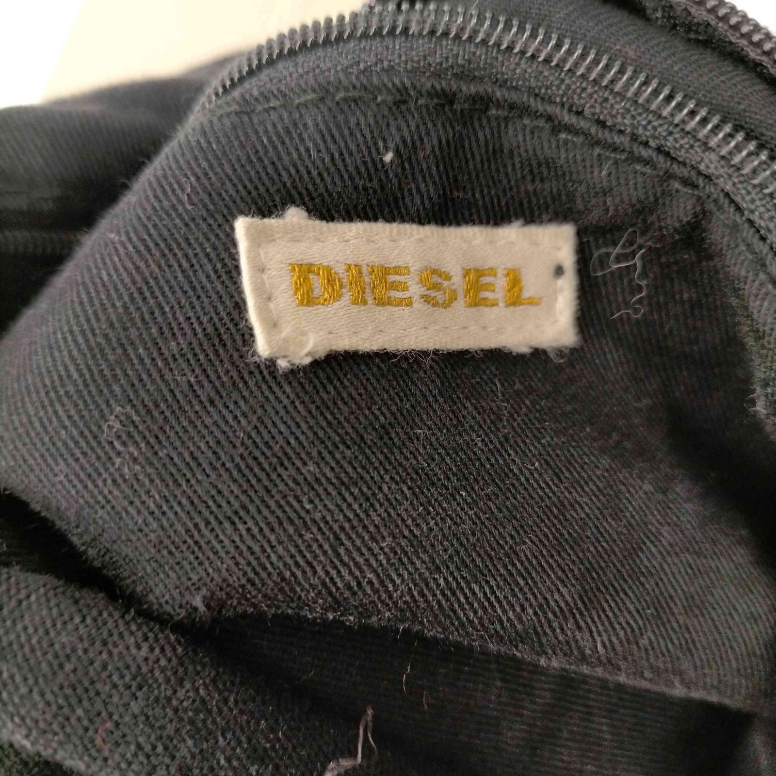 ディーゼル DIESEL 90-00S OLD メタルロゴ ショルダーバッグ