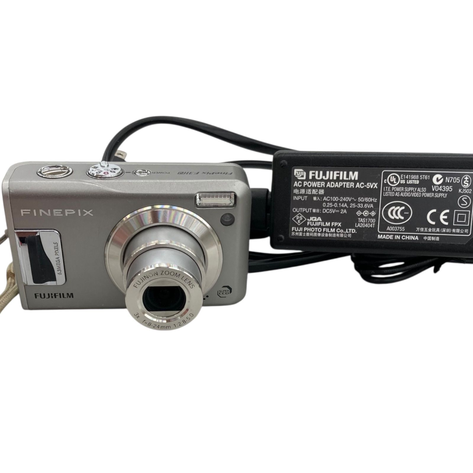 186000 現状品 FUJIFILM フジフイルム Finepix F31 fd シルバー 