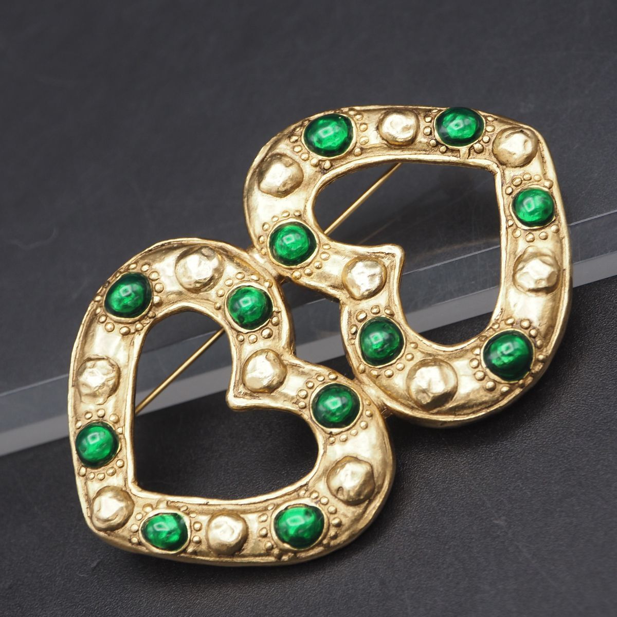 G313 ジョコンダ JOCONDE by shinji刻印 ブローチ オープンハート グリーンエナメル ゴールド デザイン コスチュームジュエリー