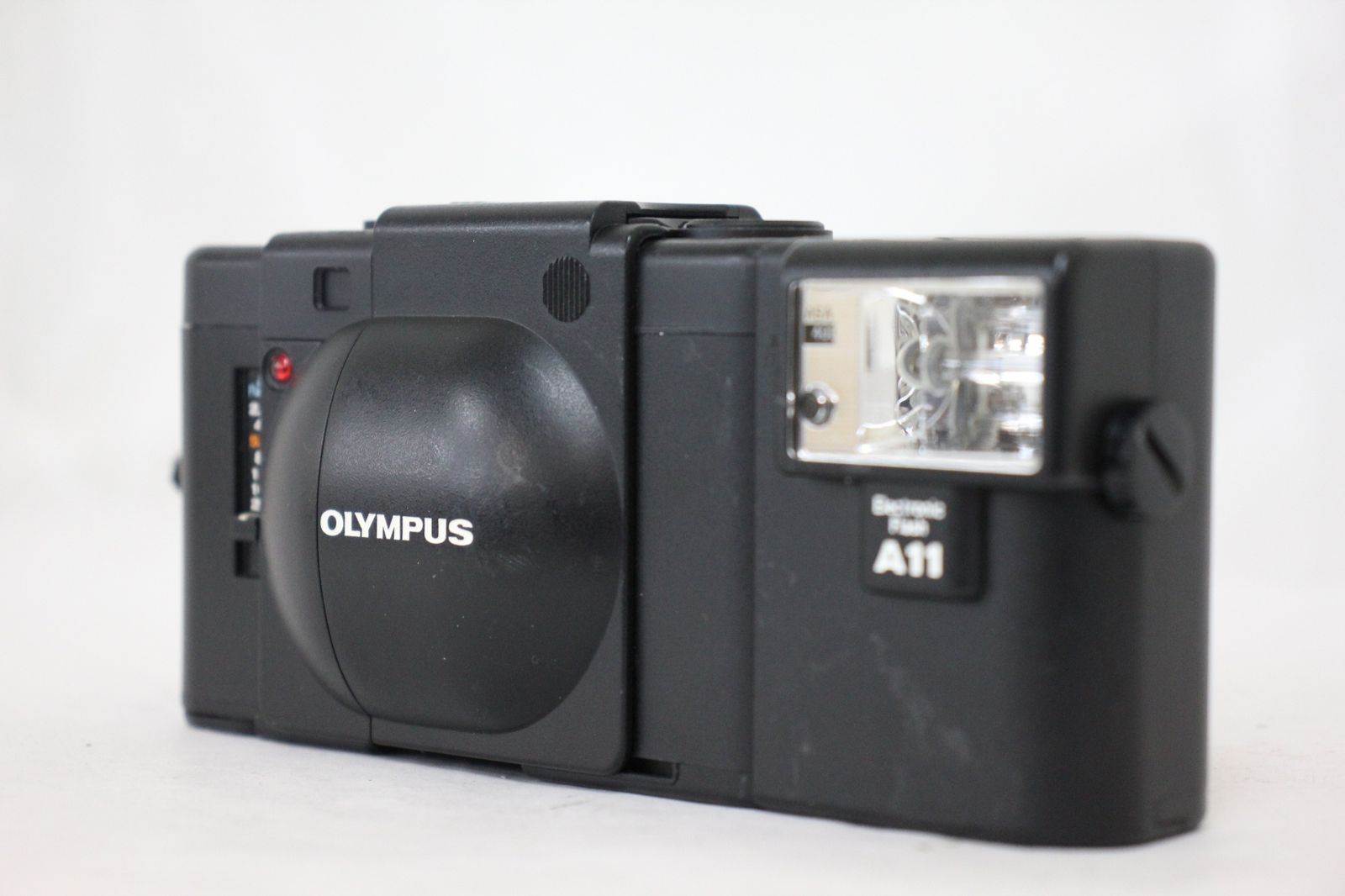 返品保証 オリンパス Olympus XA F.ZUIKO 35mm F2.8 コンパクトカメラ e2857