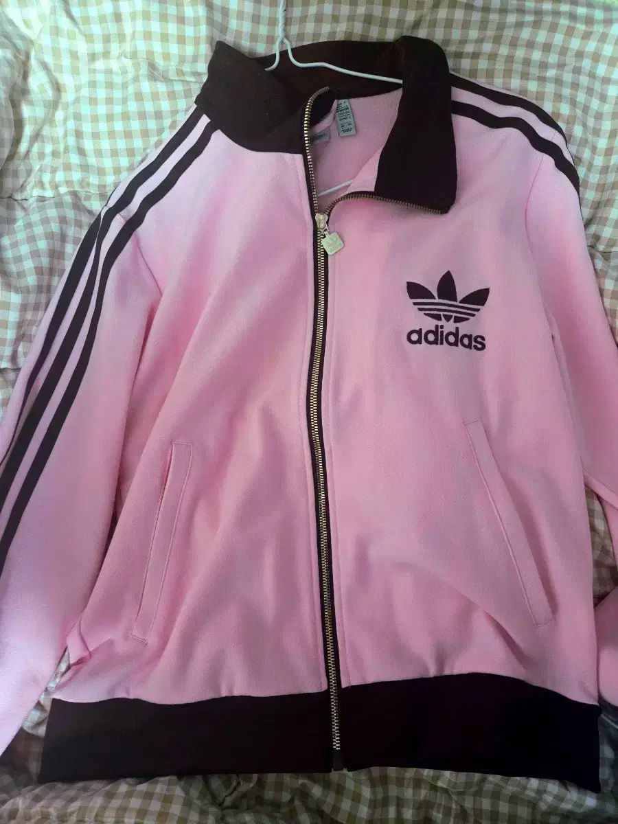 アディダス ピンクブラウン ジャージ L