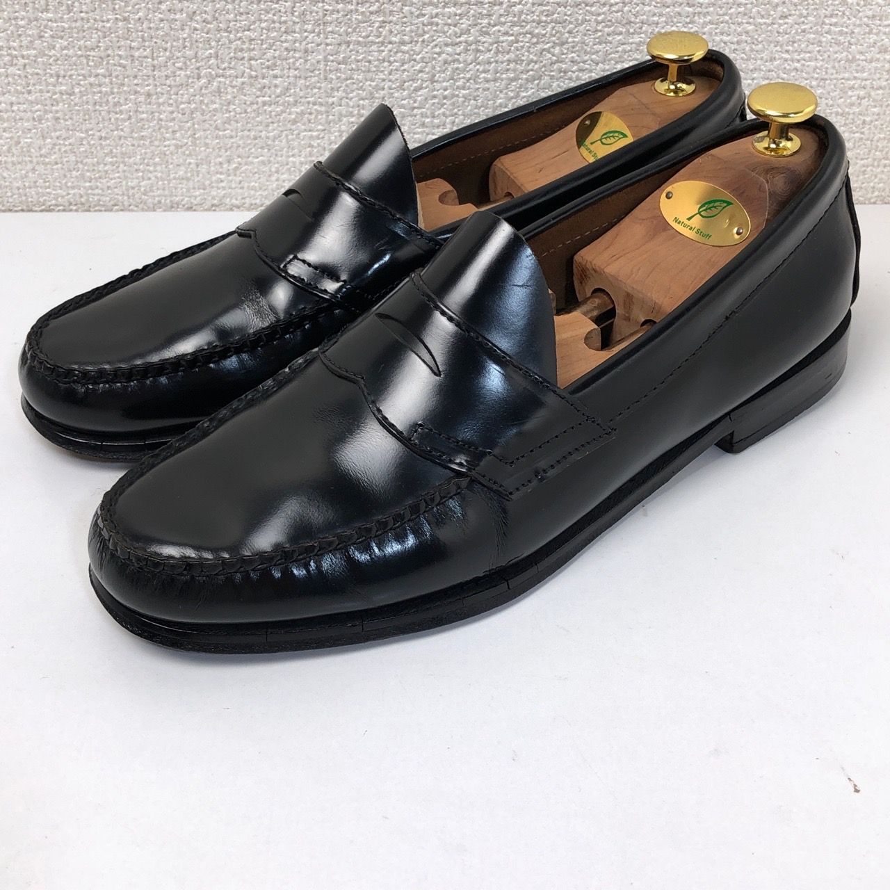 ブラック