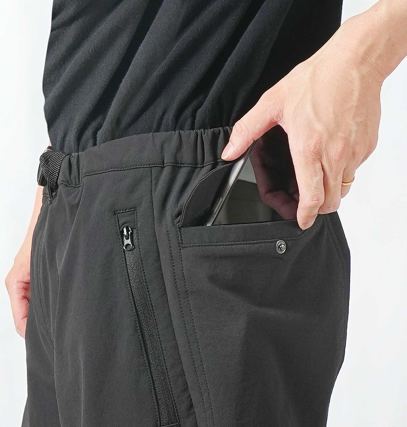 アウトドア TREKKING