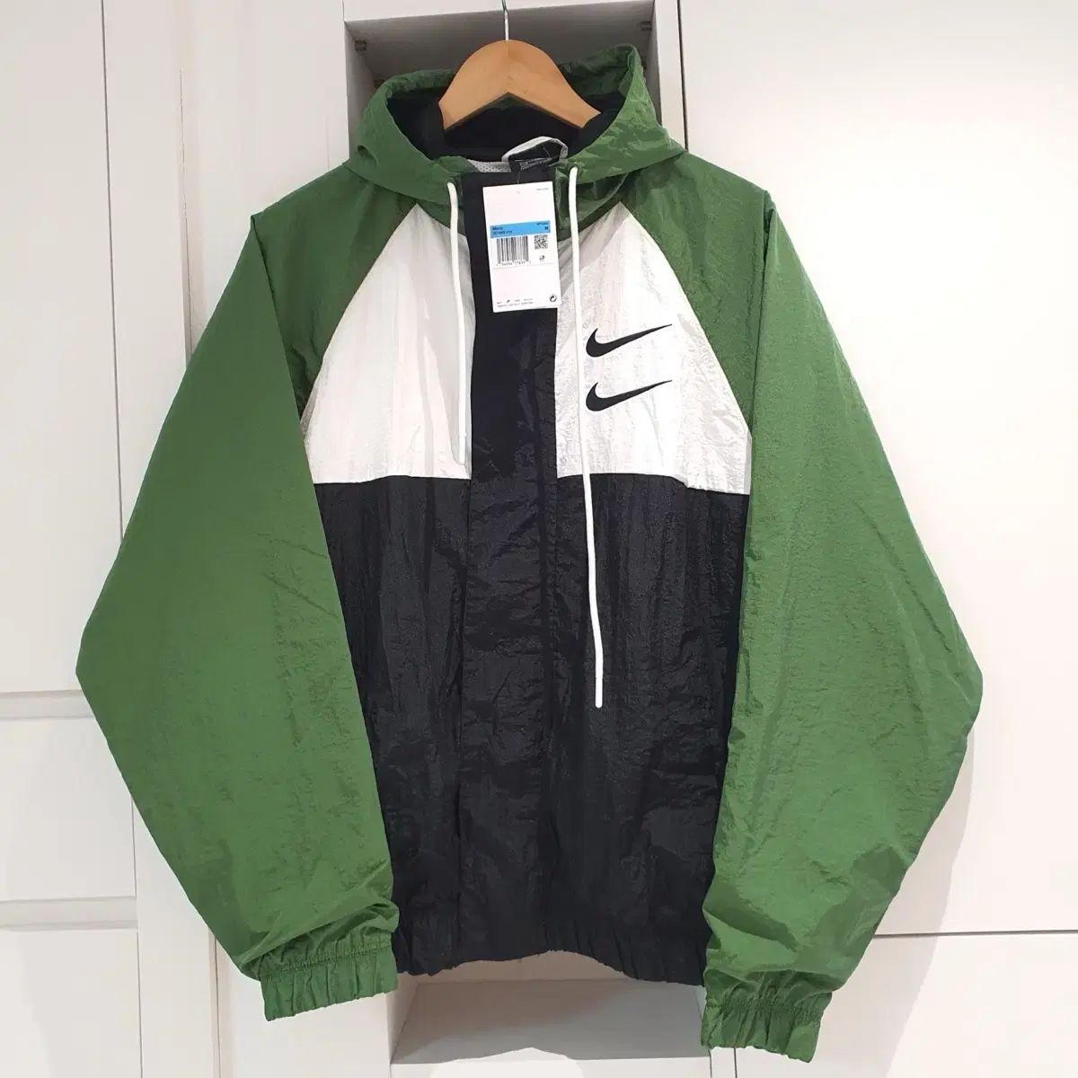 Nike ナイキ ダブルスウッシュ ウインドブレーカー 100