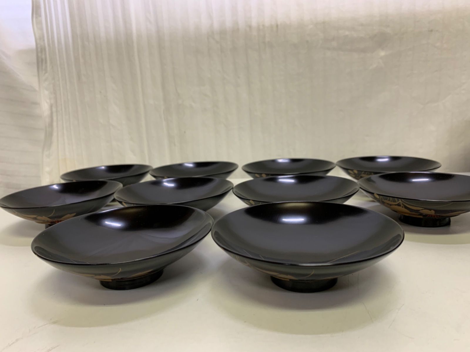 ★輪島塗 吸物椀 10客 箱付き Amazon.co.jp: 輪島塗 吸物椀 10客 蓋碗 漆芸 漆器 共箱入