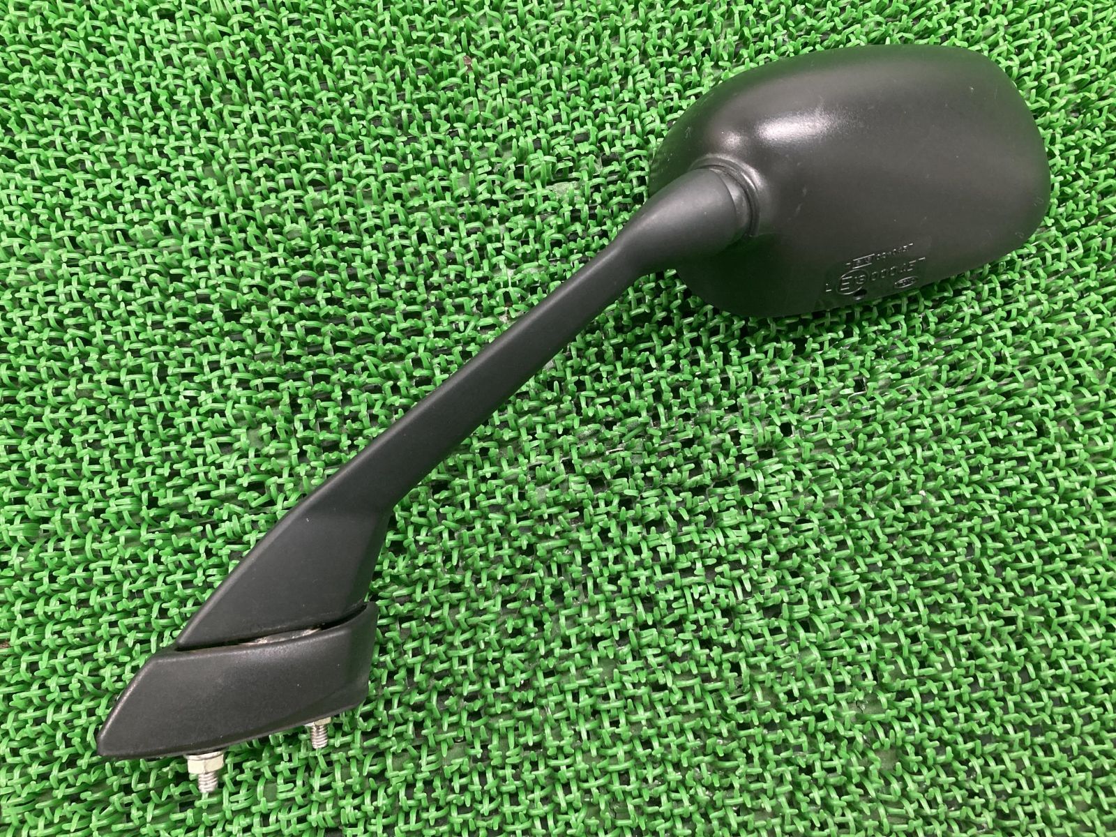 FZ-1フェザー ミラー 左 1226-061 RN21J-002*** ヤマハ 純正 中古 バイク 部品 2009年式外し RN21J 割れ欠け無し 品薄 希少品
