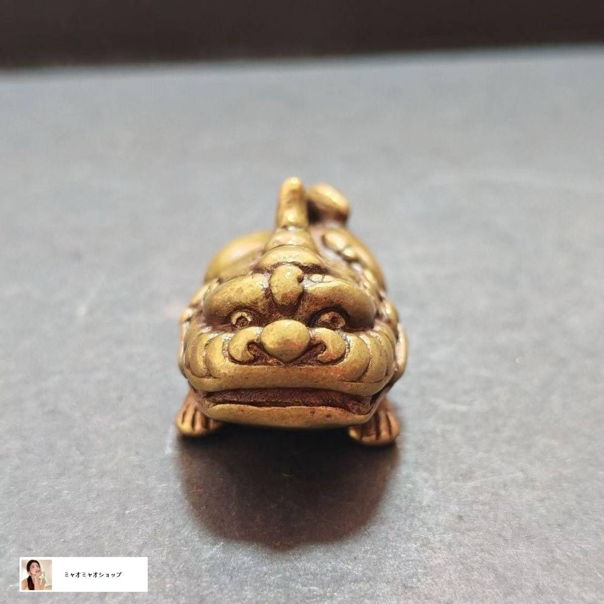 中国古美術・旧蔵宮廷御蔵・極品宝石ブレスレット・古い刺繍盒付き・置物・裝飾品 中国古美術・旧蔵宮廷御蔵・極品宝石ブレスレット・古い刺繍盒