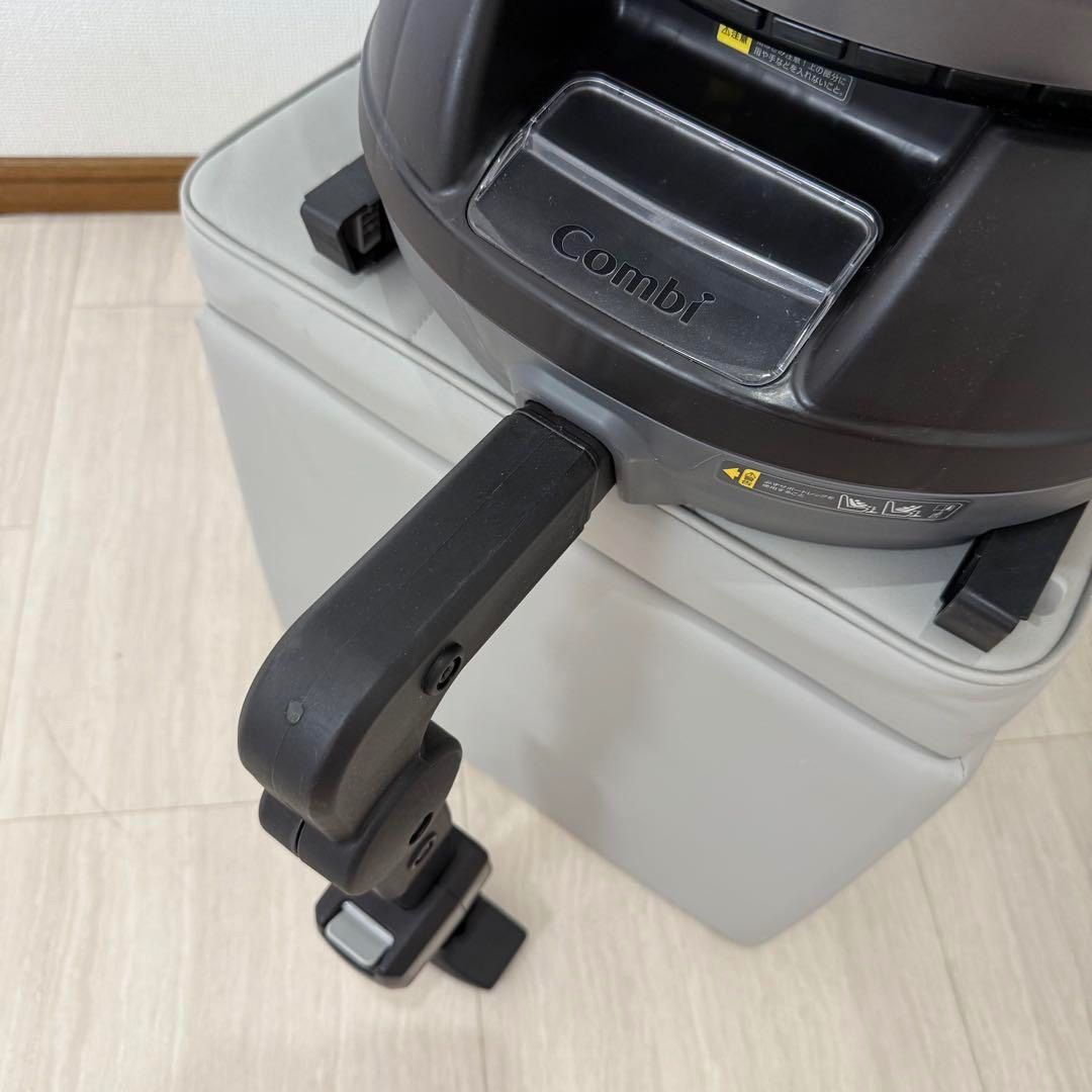 コンビ回転式 チャイルドシート