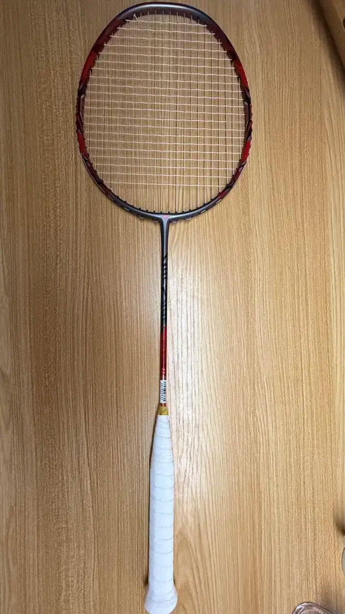 アークセイバー11Pro 4U(ジャンク品) ヨネックス ( YONEX ) アークセイバー 11PRO 4U - メルカリ