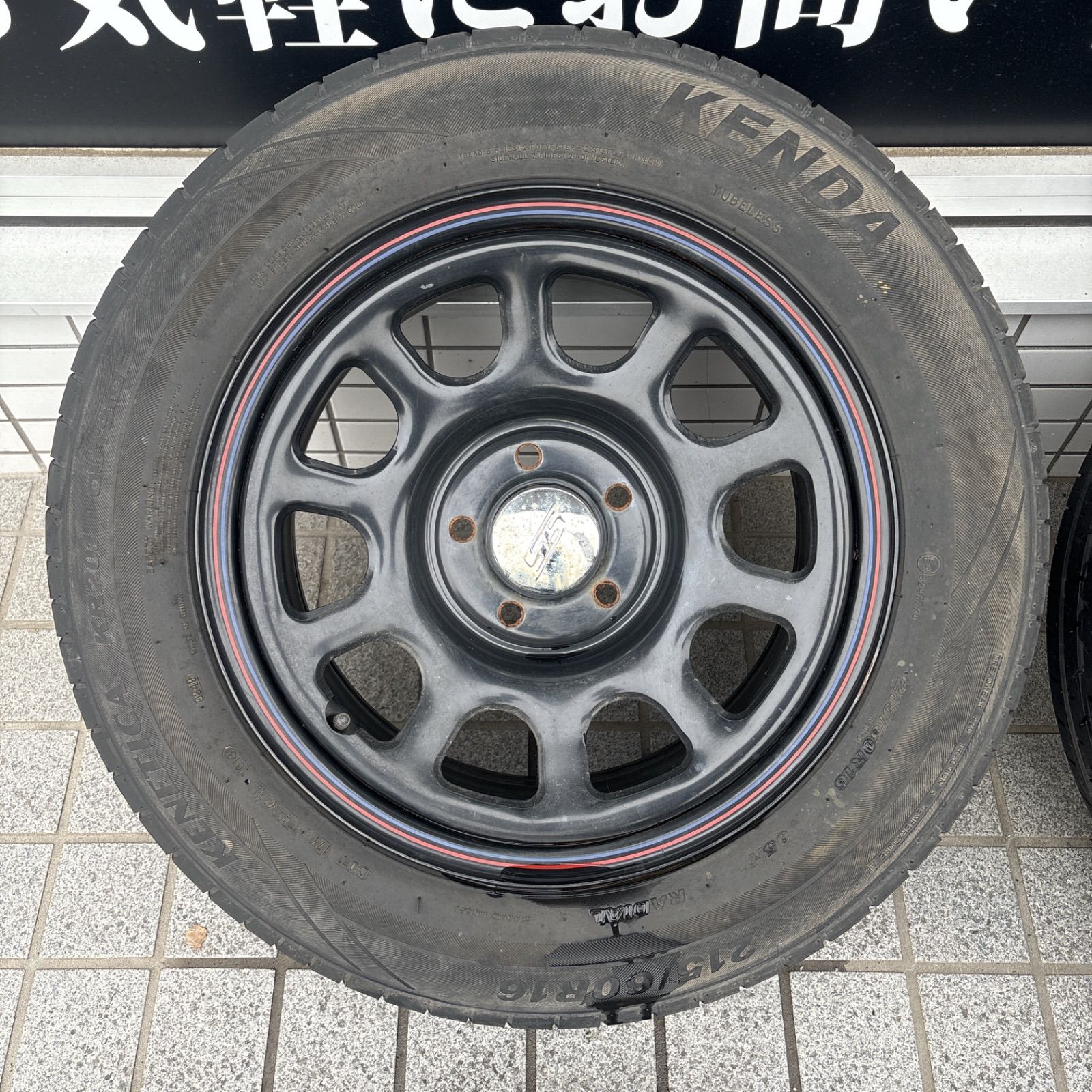 中古デイトナ215/60r16 タイヤケンダホイール4本セット